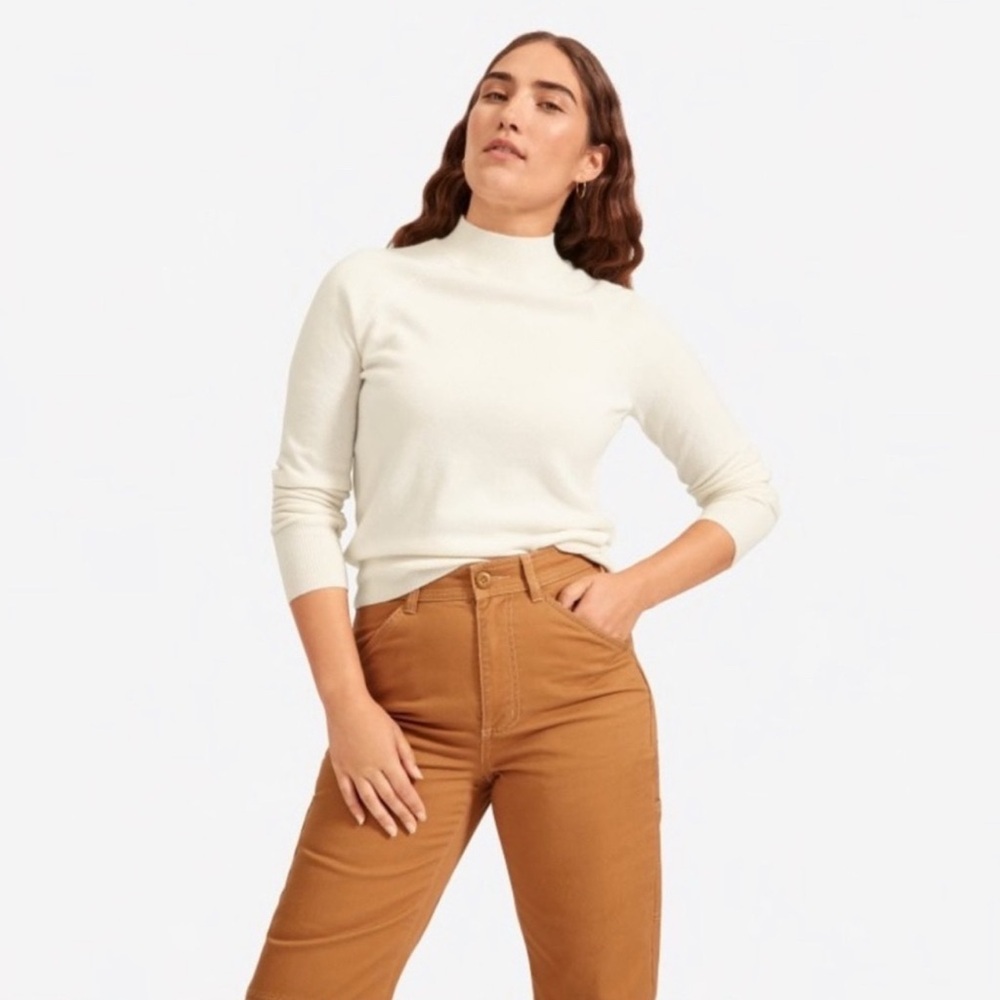 Everlane Women’s Cream‎ Off white Mock Nexk Cashmere Long sleeve Sweater Medium